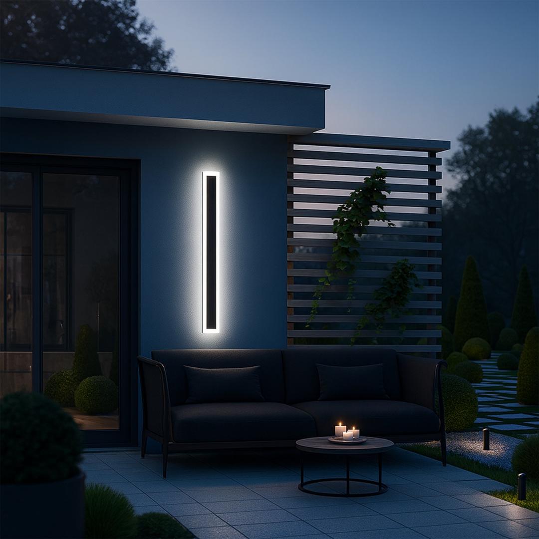 Lámpara de Pared Contemporánea de Diseño Vertical de Metal y Acrílico con Acabado Negro | Exterior