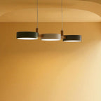 Moderne skandinavische Deckenpendelleuchte aus Metall und Holz | Mehrere Lichtquellen