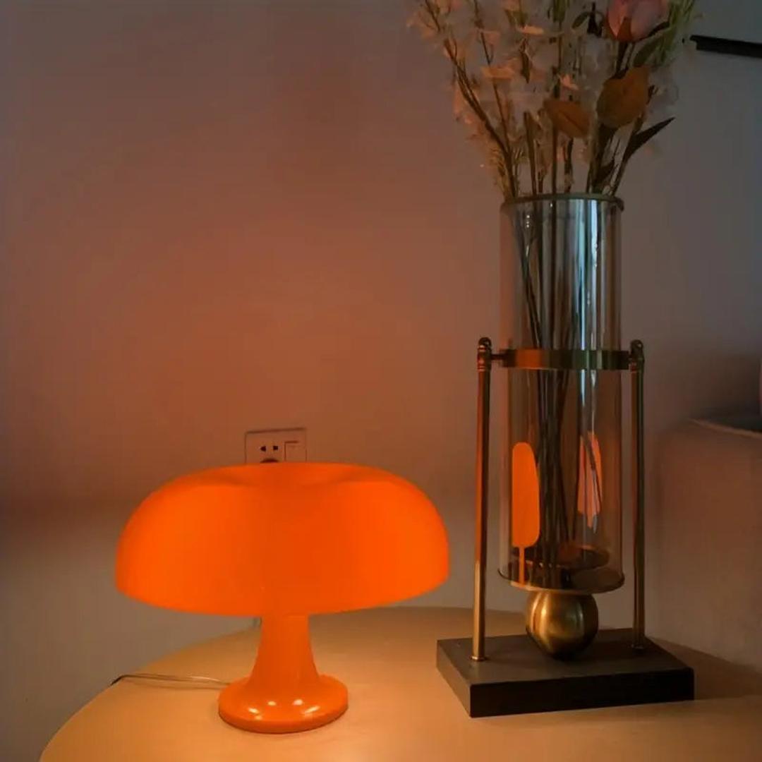 Modern Rechargeable Lamp | Compact Design