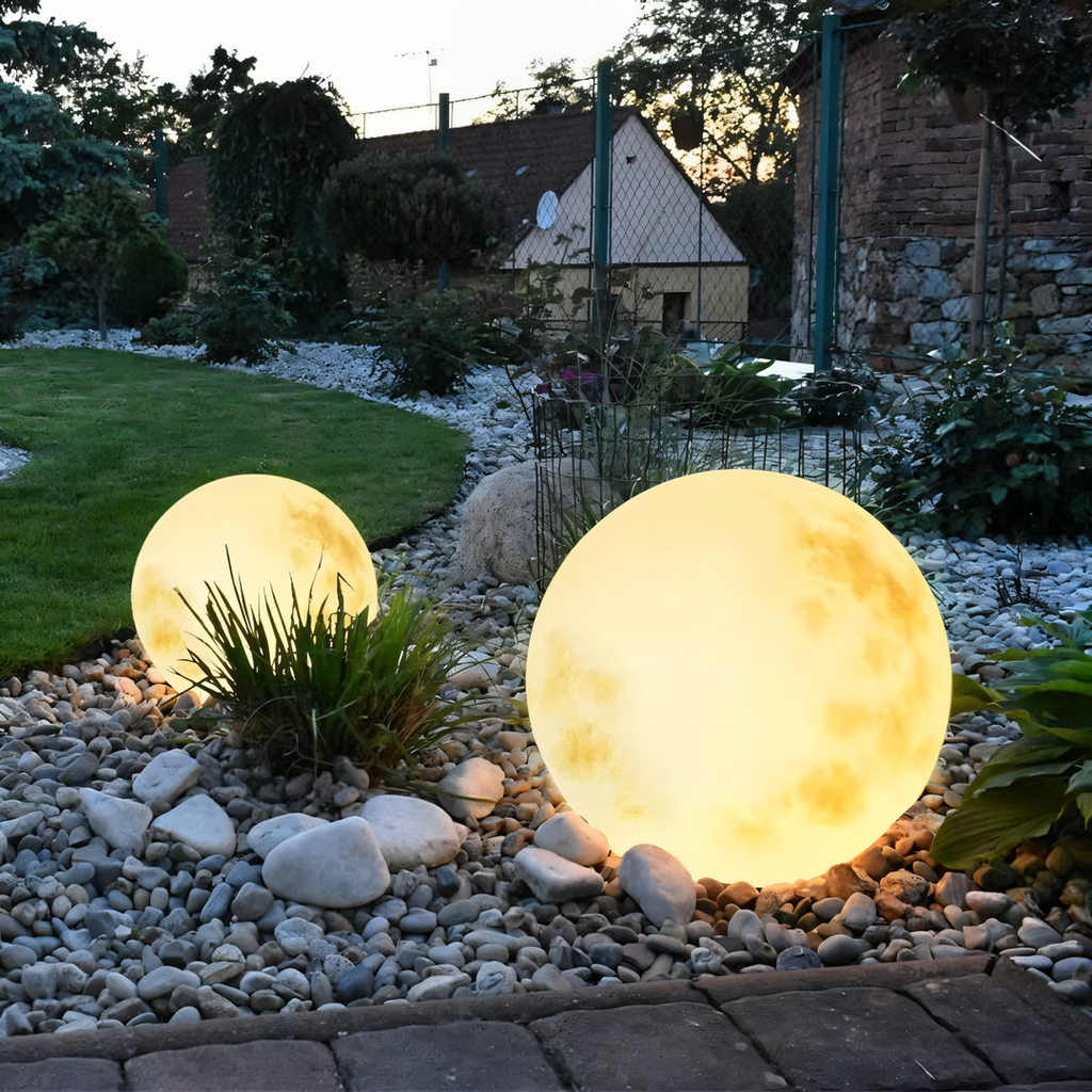 IP65 Moon-Shaped Solar Garden Light | Outdoor Lighting