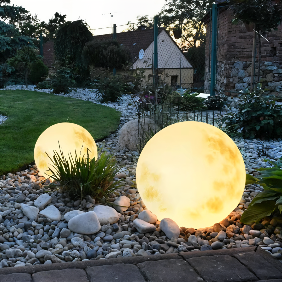 IP65 Moon-Shaped Solar Garden Light | Outdoor Lighting