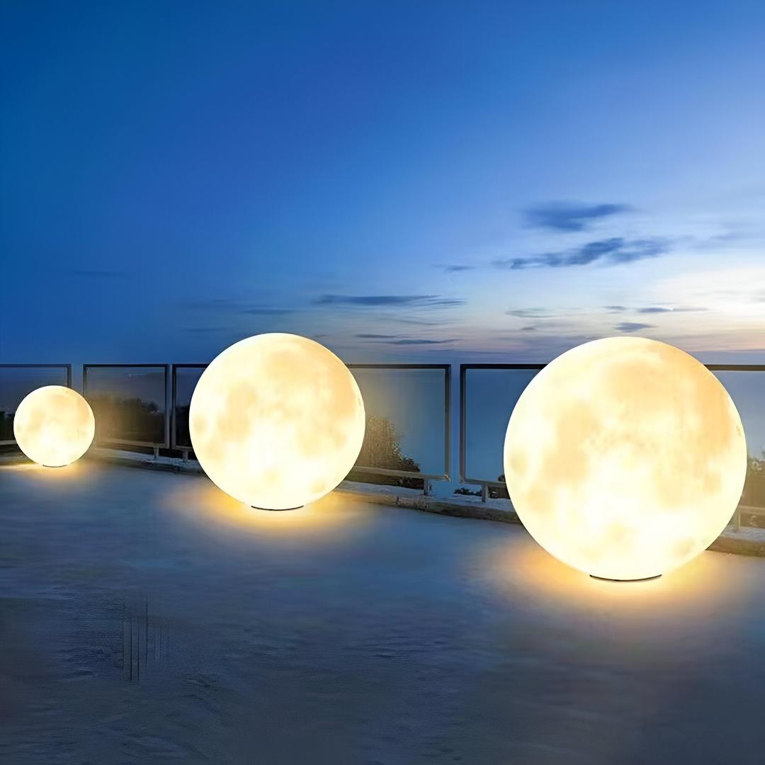 IP65 Moon-Shaped Solar Garden Light | Outdoor Lighting