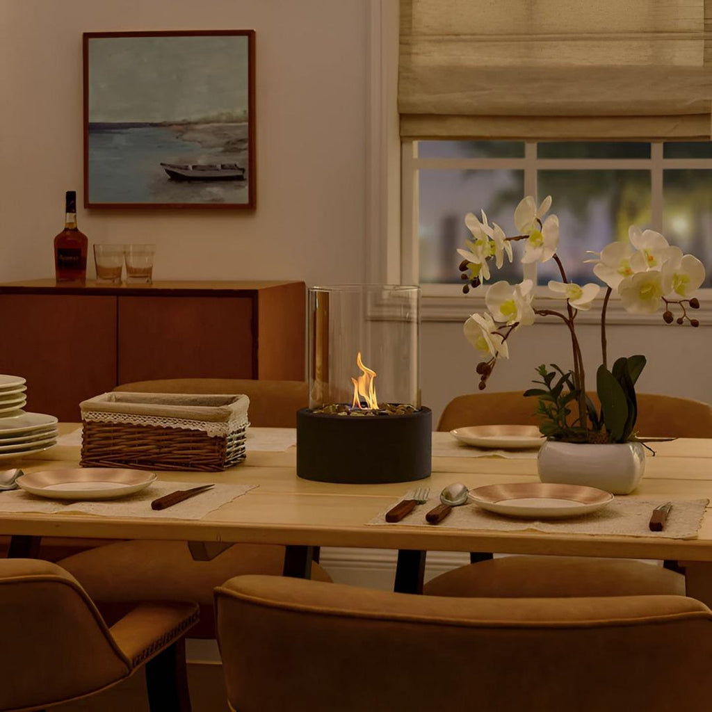 Chimenea de Mesa Elegante con Base de Metal Negra | Estética Moderna
