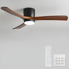 Moderner Deckenventilator mit Holzbeleuchtung