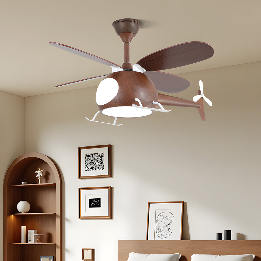 Deckenventilator aus Metall mit kreativem Flugzeugdesign im Cartoon-Stil
