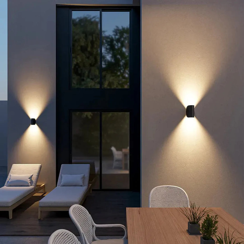 Adjustable Wall Lamp | Modern Design