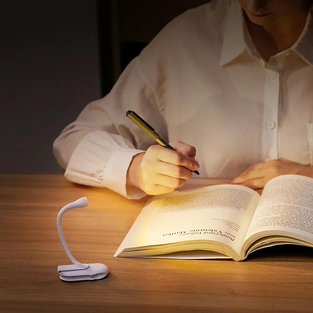 Lámpara LED de Lectura con Pinza | USB 360°