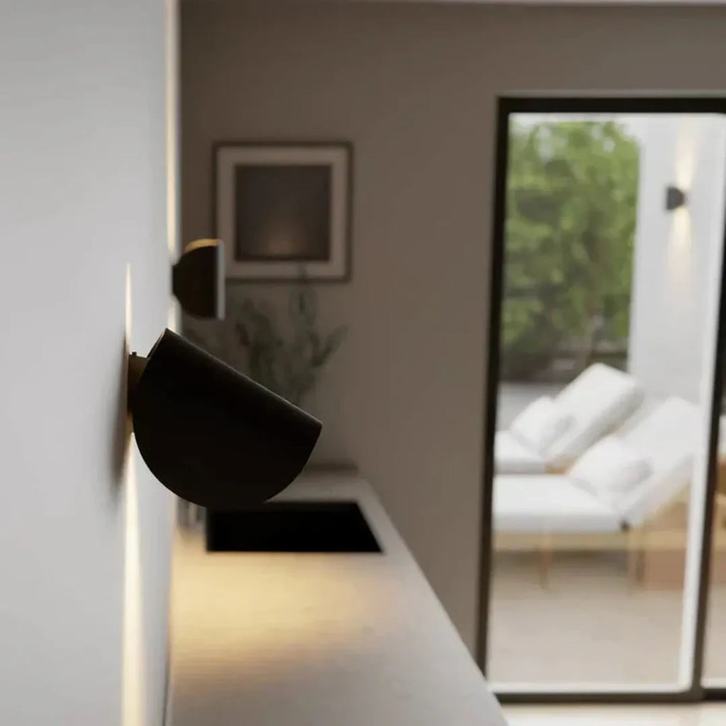 Adjustable Wall Lamp | Modern Design